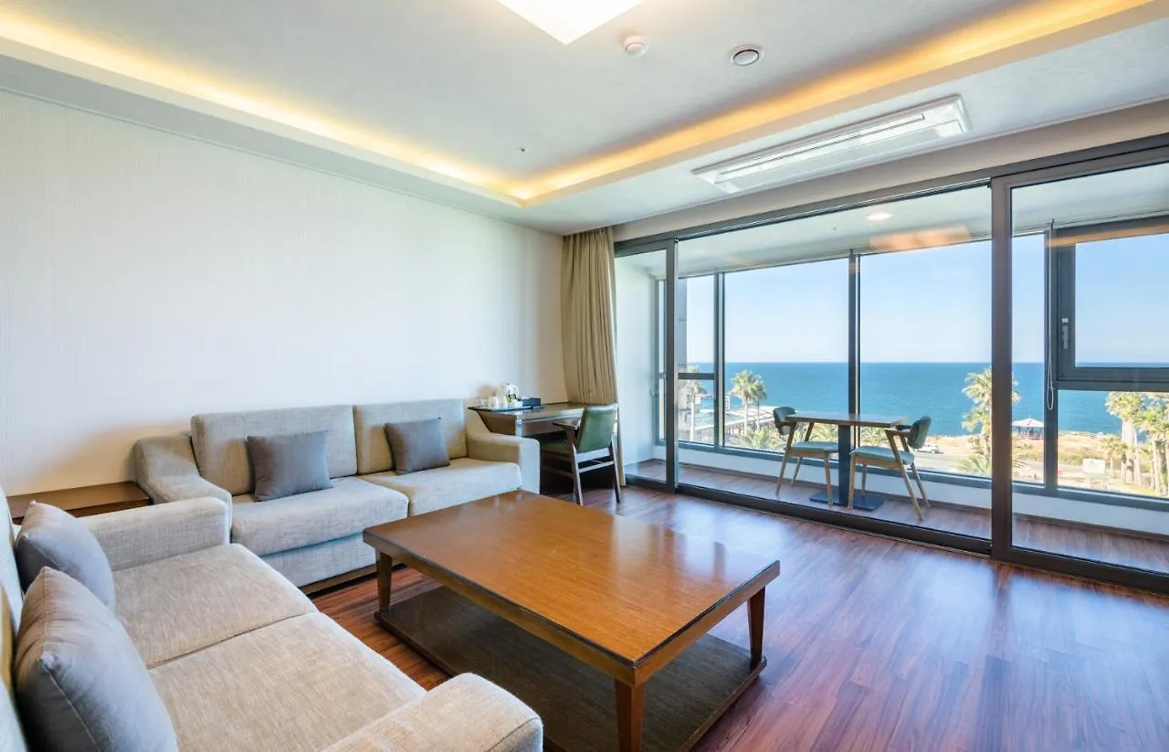 Uni Hotel Jeju